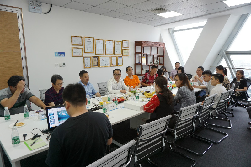 huiyi2.jpg
