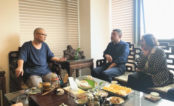 杨教授_副本.jpg